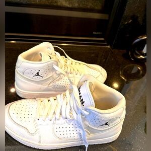 Men’s Jordan sneakers